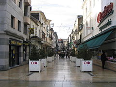 Rue de l'hôtel des postes, pedestrian street.