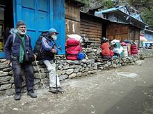 Courte pause sur le sentier de base de l'Everest