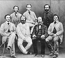 Înapoi: Auld, Billiat, Thring, Front: Frew, Kekwick, Waterhouse și King.  
