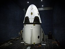Crew Dragon under test før flyvning  