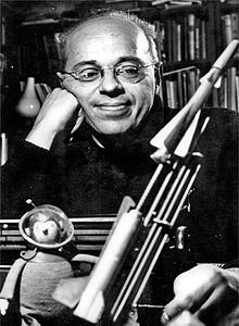 Le Guin defendió al autor polaco Stanislaw Lem.  