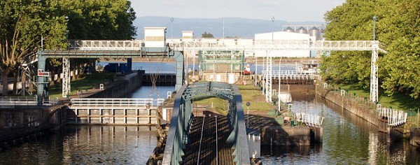 North lock Strasbourg as double lock - left sliding gates, right mortise gates