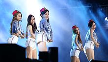 T-ara beim Sommer-K-Pop-Festival 2015