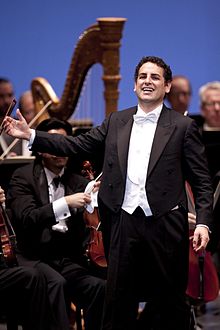 Juan Diego Flórez cantando en el Kennedy Center de Washington, D.C. en 2011  
