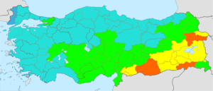 Turchia Tasso di fertilità totale per provincia (2013). Le province a maggioranza curda hanno un tasso di fertilità più alto rispetto alle province a maggioranza turca.      4-5      3-4      2-3      1.5-2      1-1.5