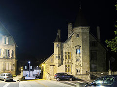 Hôtel Ventadour by night.