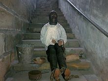 Attrappe af den mand, der var fængslet i slottet Vaux le Vicomte i flere år.