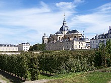 View over the Potager du roi (royal vegetable garden) to the cathedral Saint-Louis