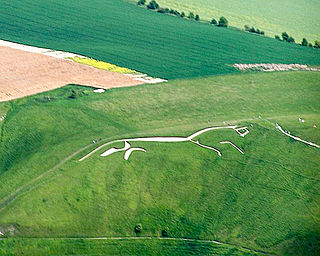 Uffington White Horse, widziany z około 600 m (2000 stóp), z kokpitu szybowca