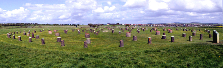 Panorama of the complete Woodhenge site.